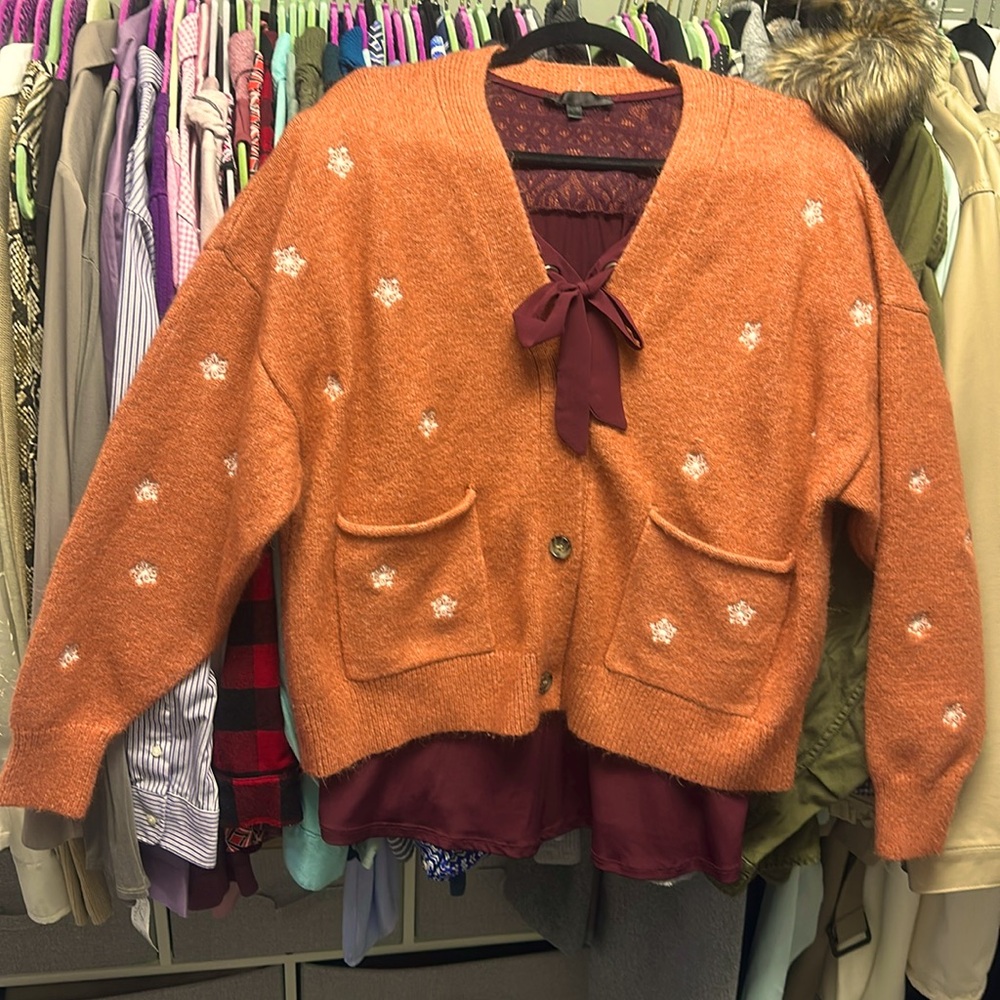XXL a.n.a sweater 1XL unknown and top Apple Spice Season!